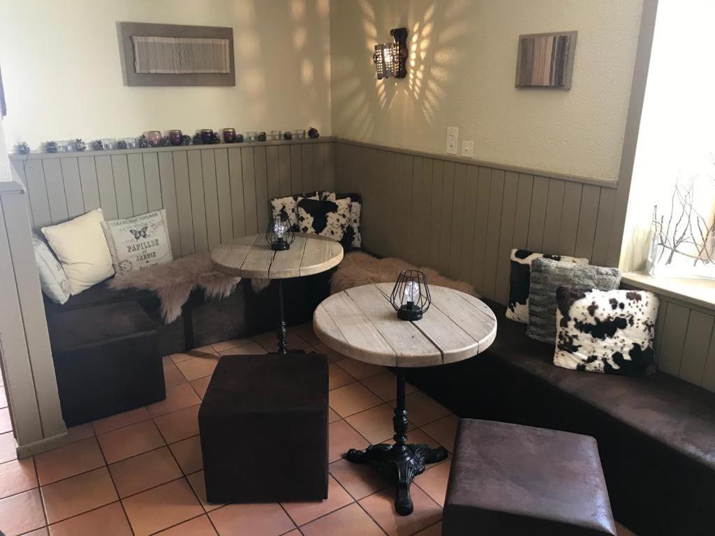Auberge de Duillier Extérieur photo