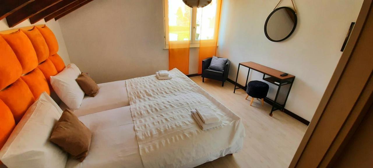 Auberge de Duillier Extérieur photo